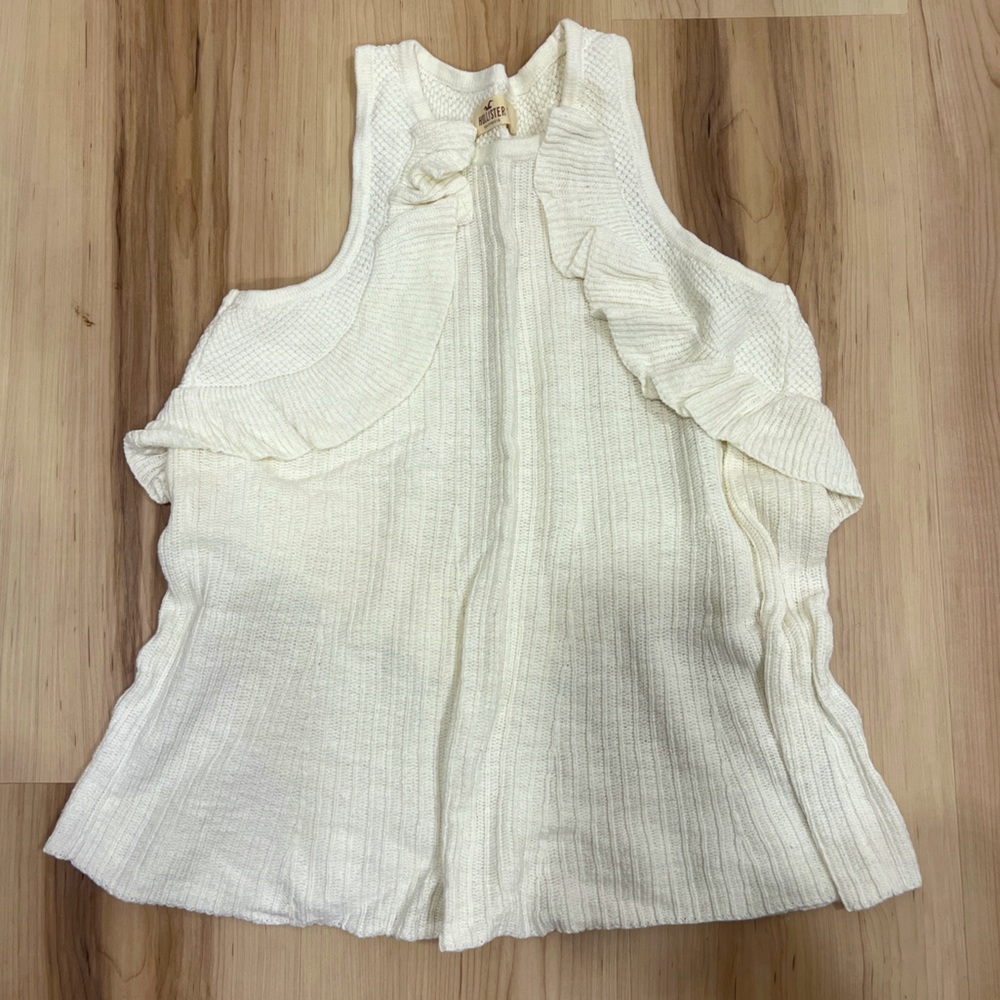 Hollister Knit Ruffle Top Size small